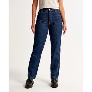 Abercrombie & Fitch Curve Love Ultra High Rise 90s Straight Jean dark wash blue